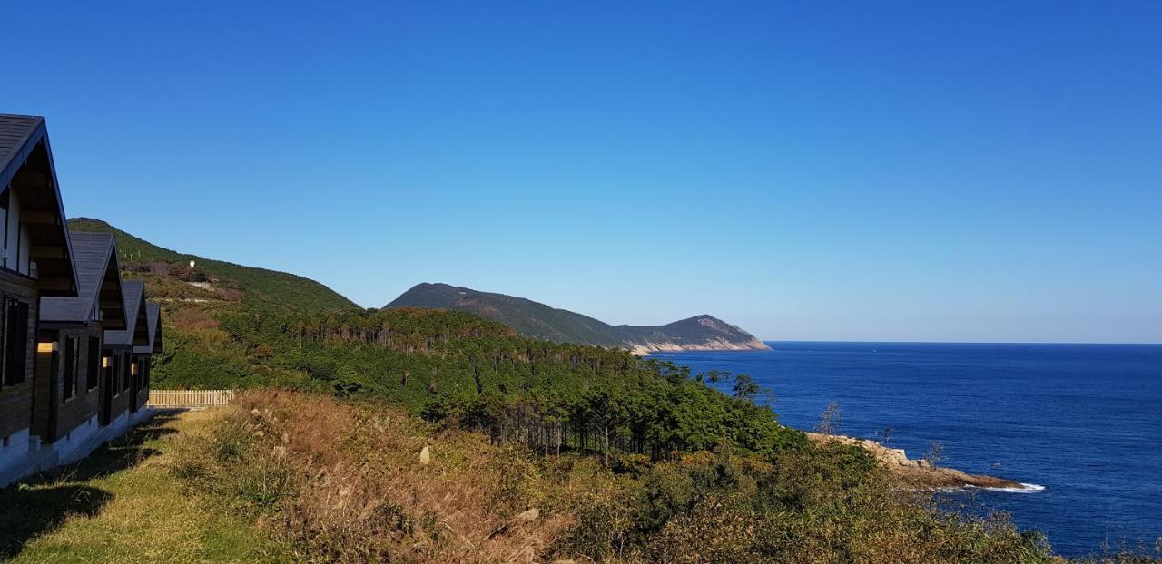 Tsushima Izuhara Pension Exterior photo